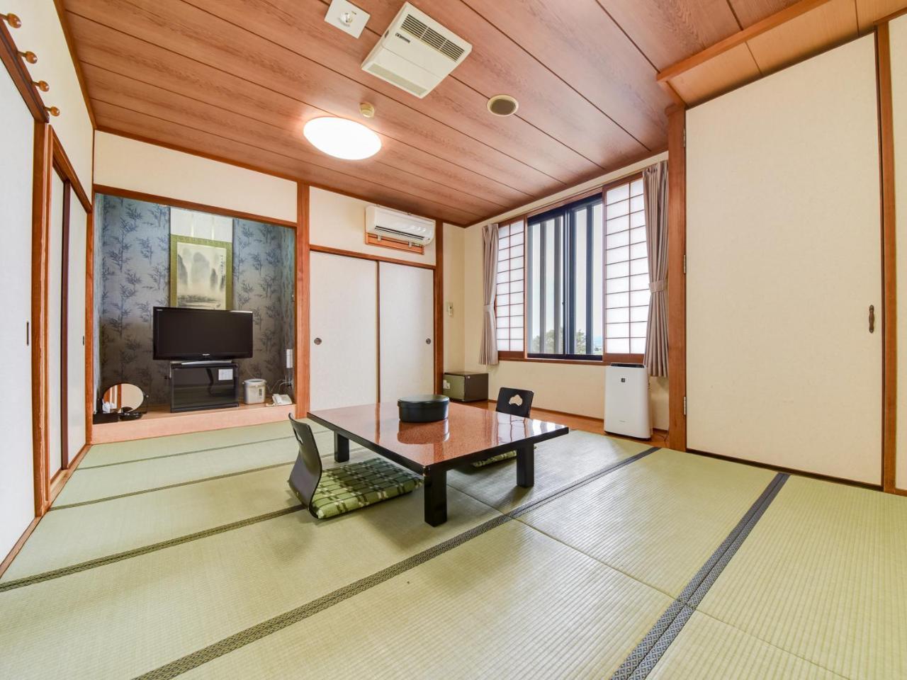 Shichijo Onsen Dome Hotel Kikuchi Luaran gambar